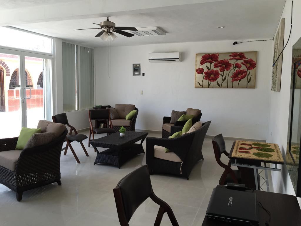 Hotel Isleno Isla Mujeres Bagian luar foto