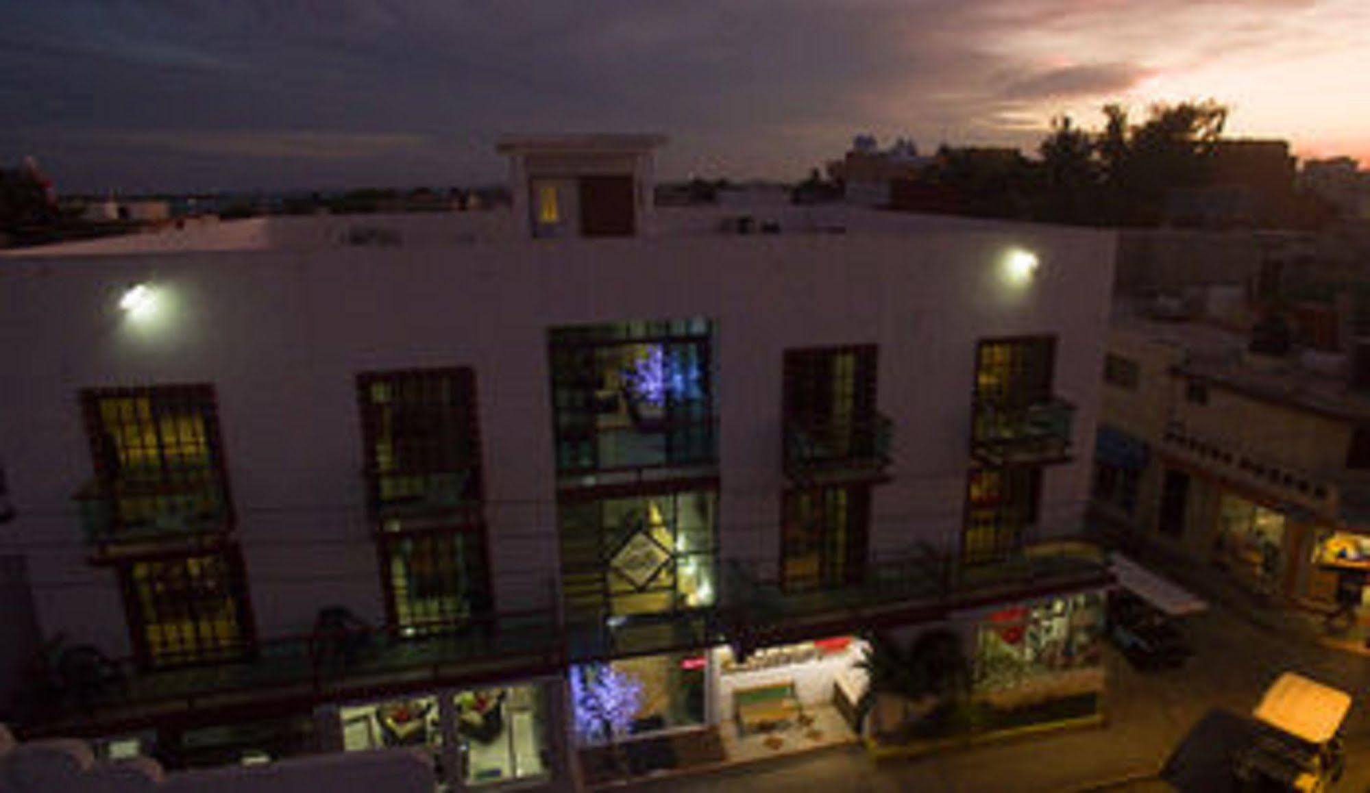 Hotel Isleno Isla Mujeres Bagian luar foto