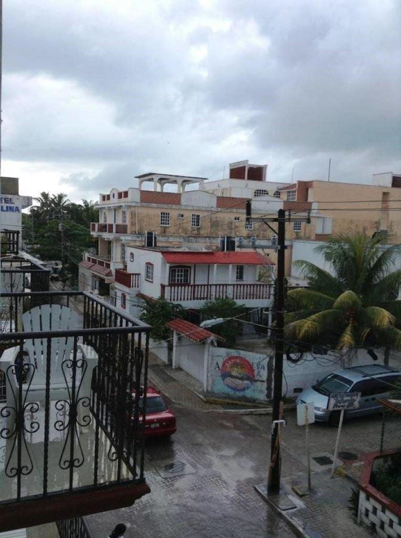 Hotel Isleno Isla Mujeres Bagian luar foto