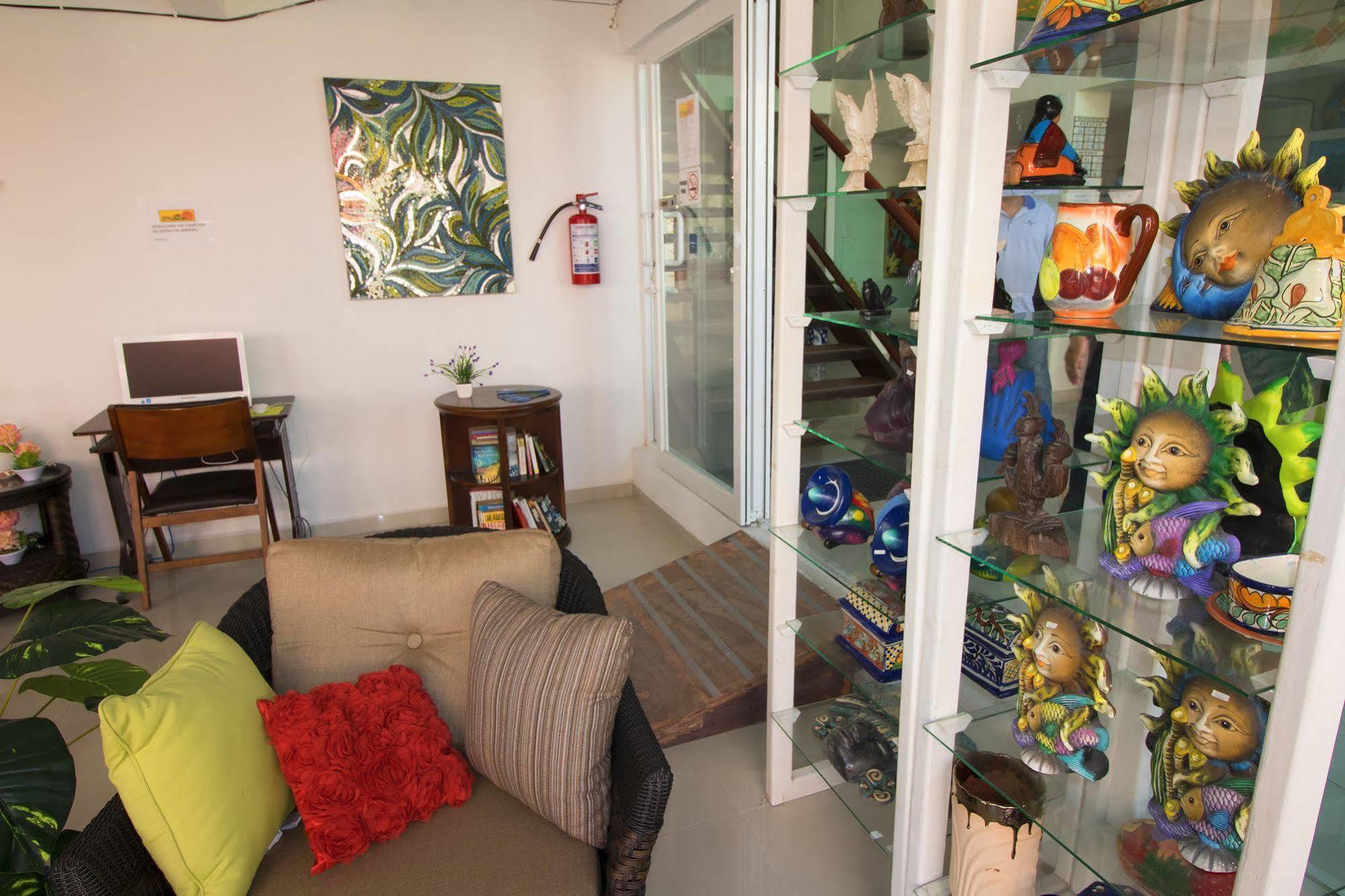 Hotel Isleno Isla Mujeres Bagian luar foto
